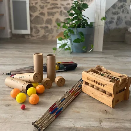 La Belle étoile Piscine Intérieure Chauffée Hébergement de vacances *