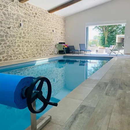 Hébergement de vacances La Belle étoile Piscine Intérieure Chauffée